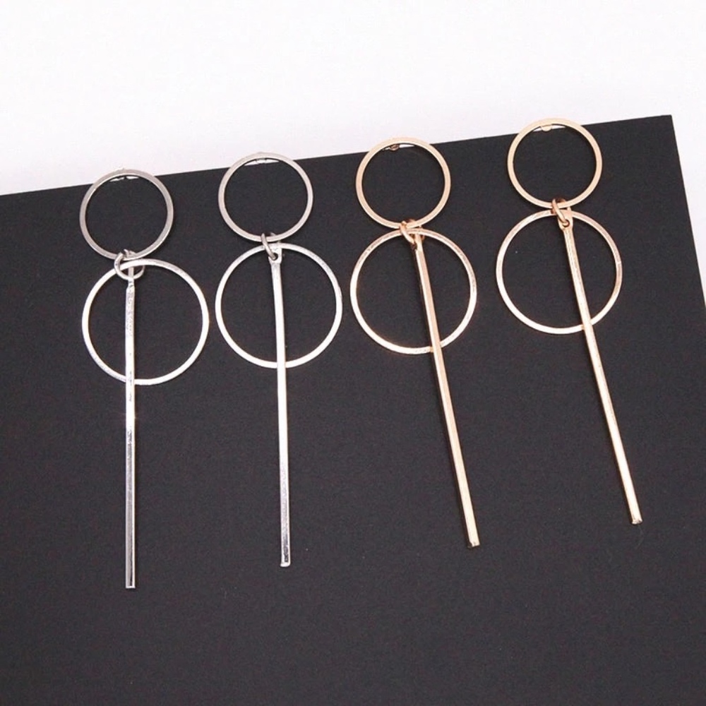 ✨GOLD MINIMALIST BAR + DOUBLE HOOP DROP EARRINGS✨ - Picture 5 of 6